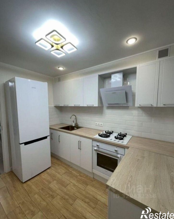 2-комн квартира улица Гагарина, 56,  д. 56