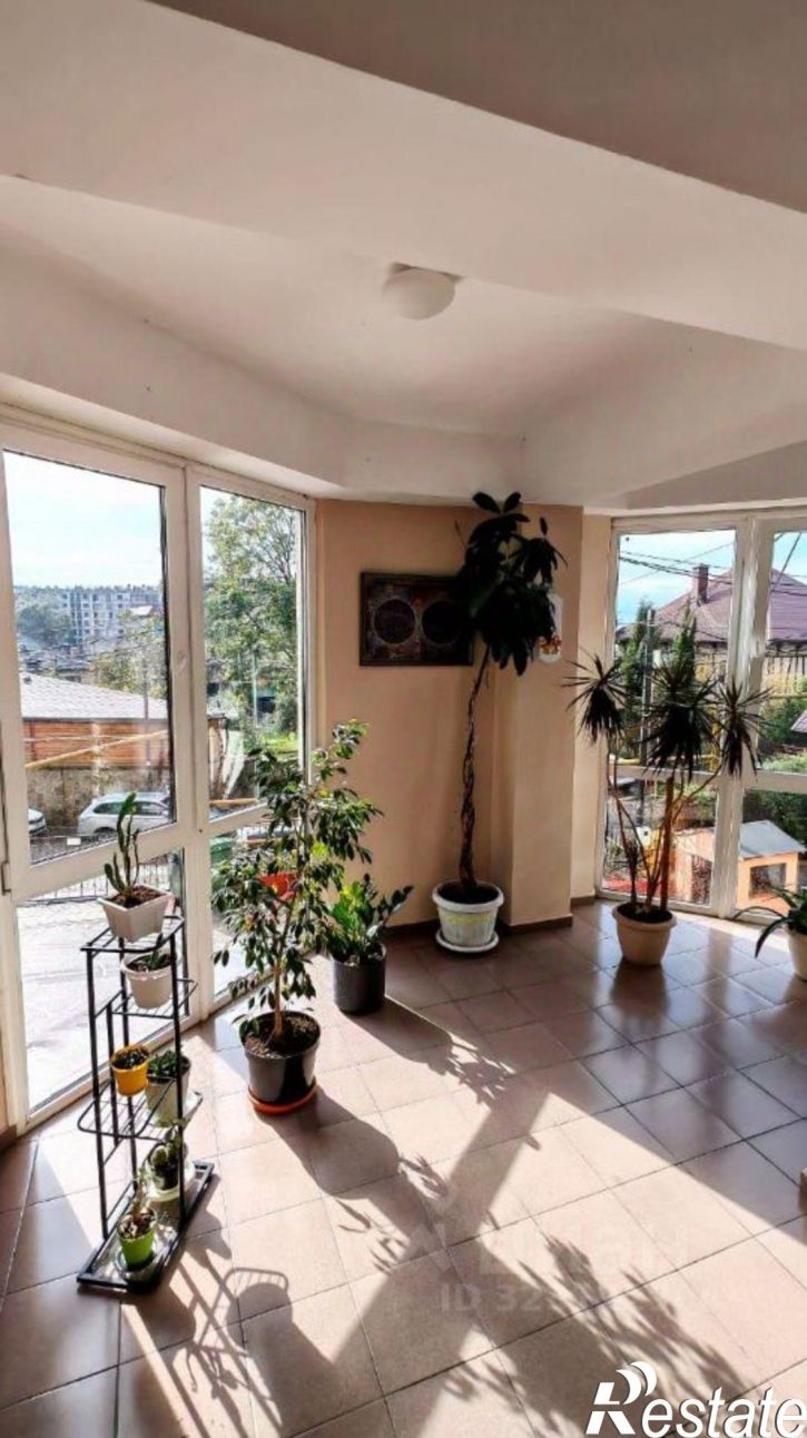 2-комн квартира Верхнеизвестинская улица, 8,  д. 8