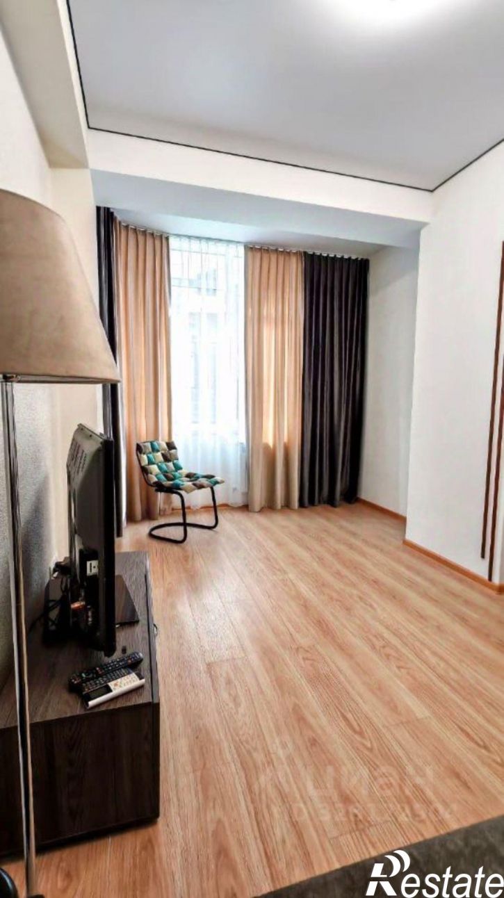 2-комн квартира Верхнеизвестинская улица, 8,  д. 8