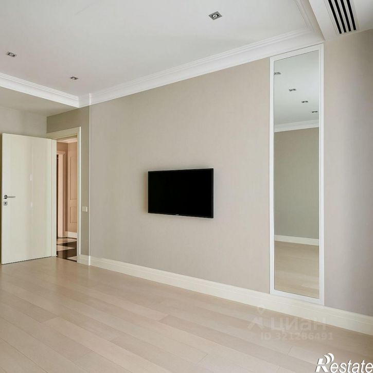 3-комн квартира улица Орджоникидзе, 17,  д. 17