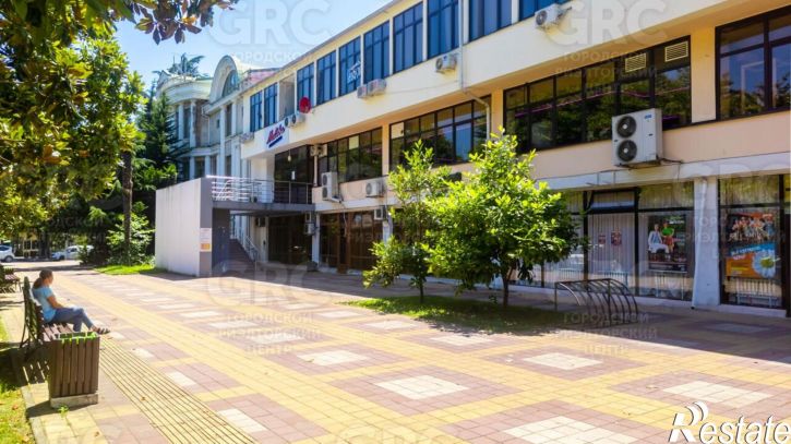 2-комн квартира улица Молокова, 1,  д. 1