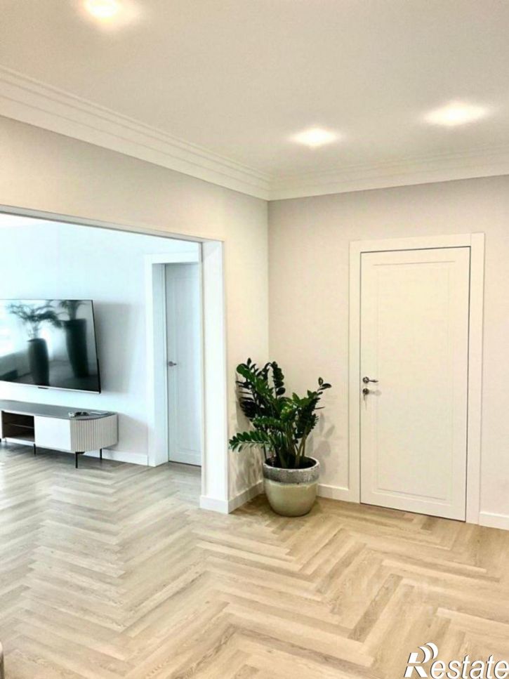 3-комн квартира переулок Богдана Хмельницкого, 8,  д. 8