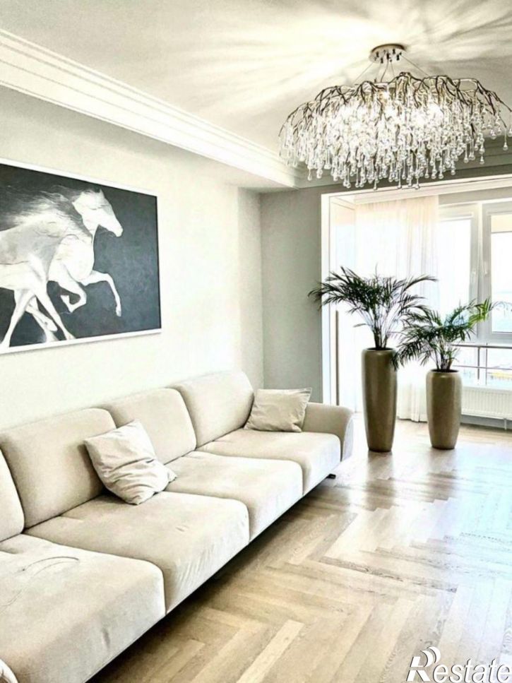 3-комн квартира переулок Богдана Хмельницкого, 8,  д. 8