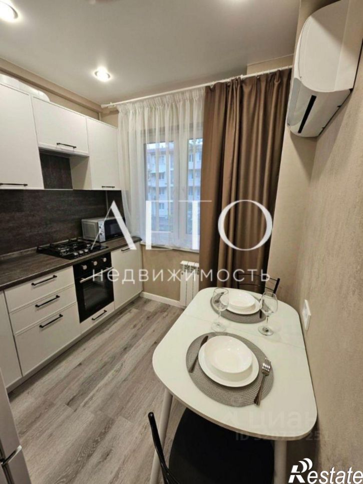 1-комн квартира улица Кирова, 77,  д. 77