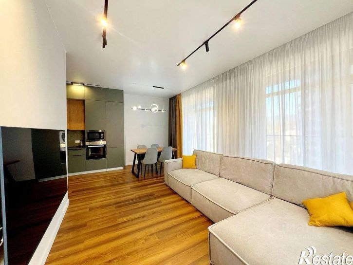 3-комн квартира Батумское шоссе, 28А,  д. 28А