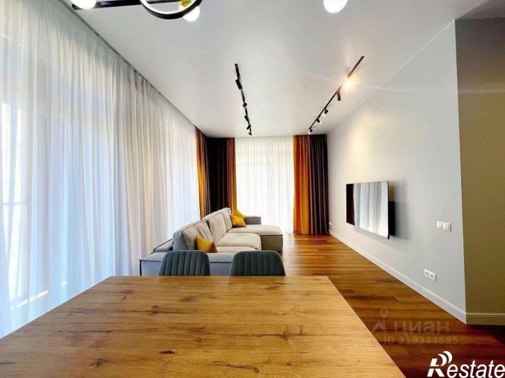 3-комн квартира Батумское шоссе, 28А,  д. 28А