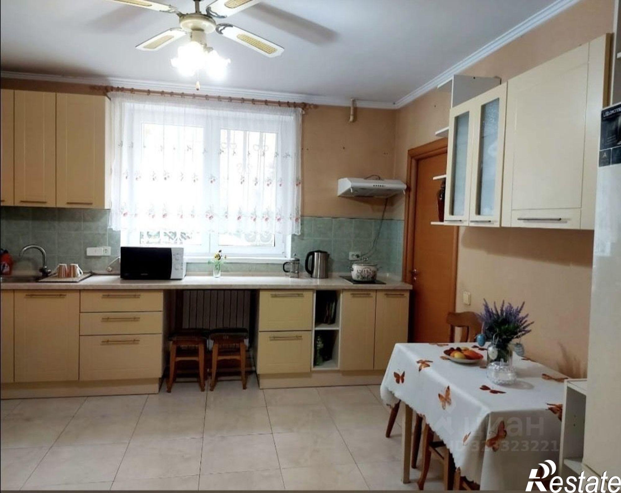 Сдать комнату за 17 000 рублей на Клубничная улица, 94