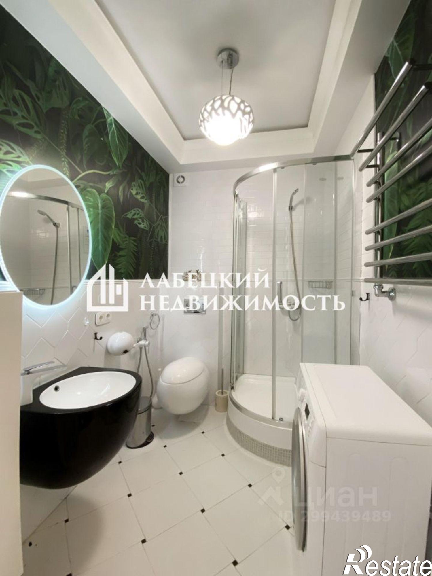 Купить квартиру за 19 000 000 рублей на Изумрудная улица, 42