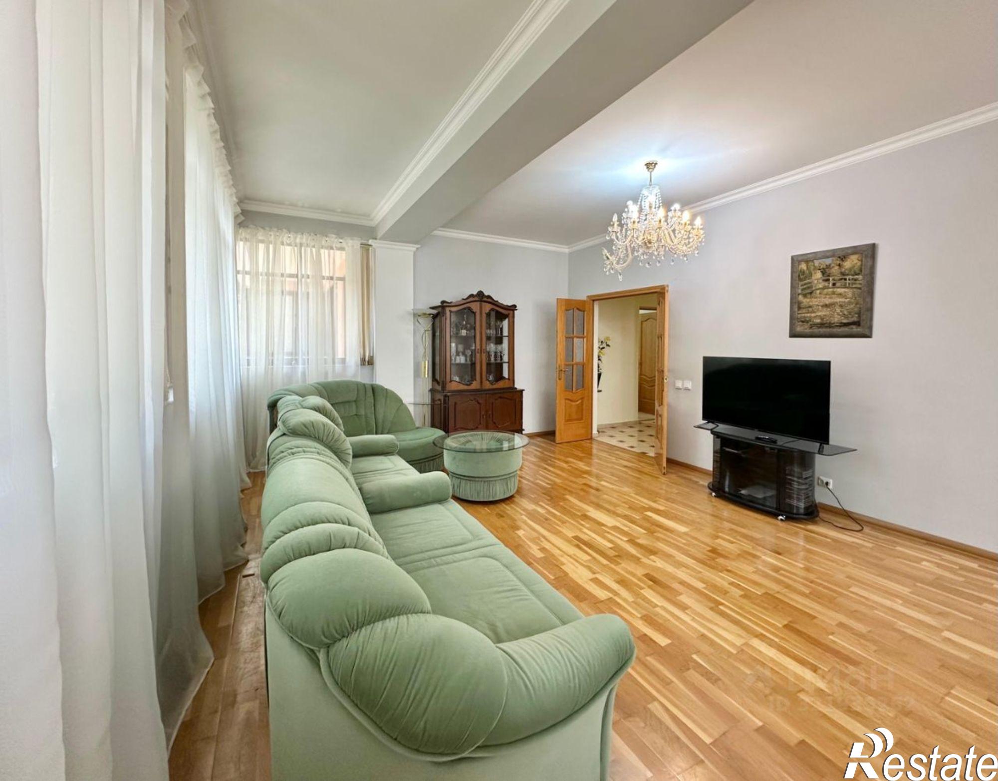 Купить квартиру за 51 000 000 рублей на ул Островского, 55/1