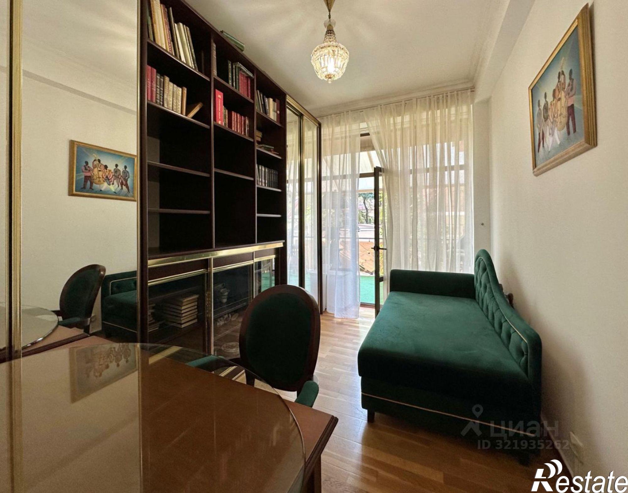 Купить квартиру за 51 000 000 рублей на ул Островского, 55/1