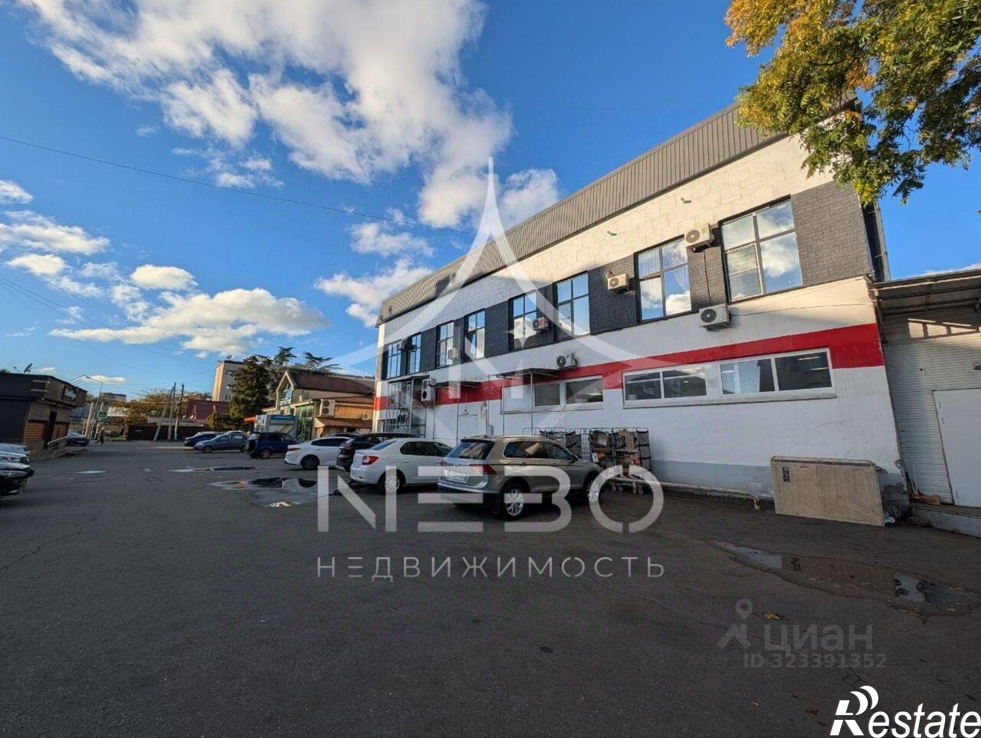 Купить помещение свободного назначения за 30 000 000 рублей на Петрозаводская улица, 8