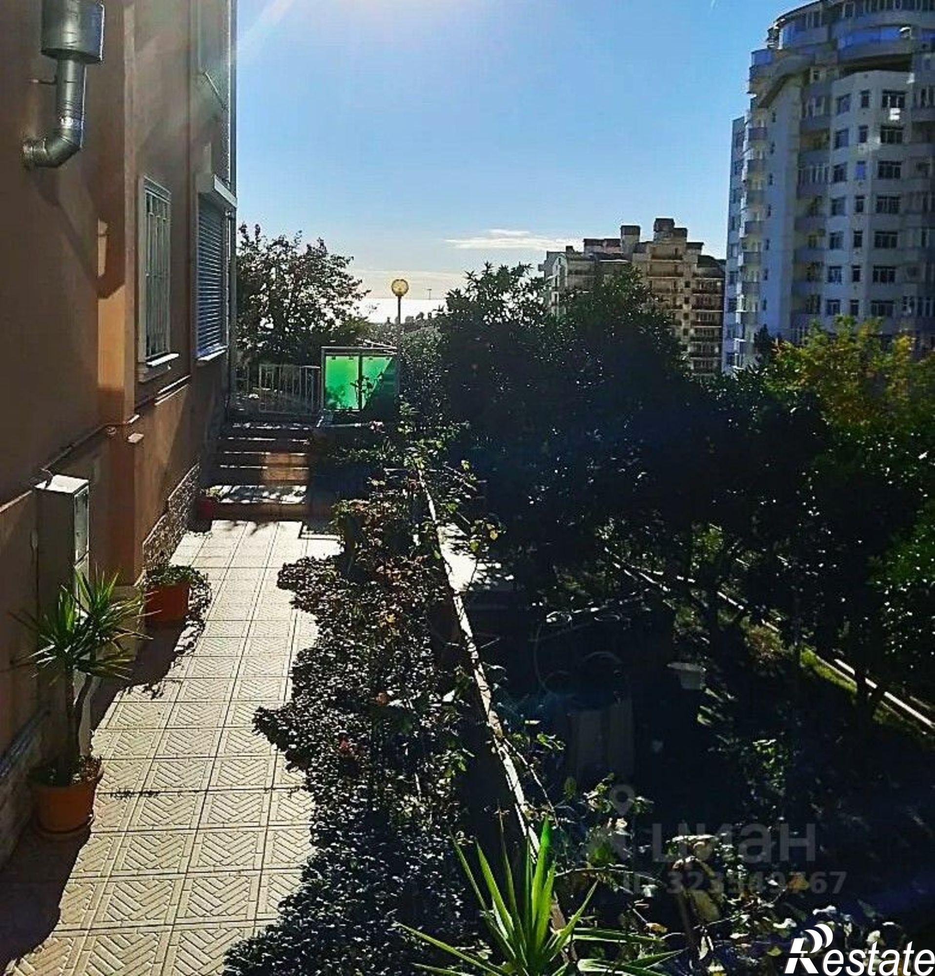 Сдать дачу, дом, коттедж за 80 000 рублей на Кубанская улица, 2