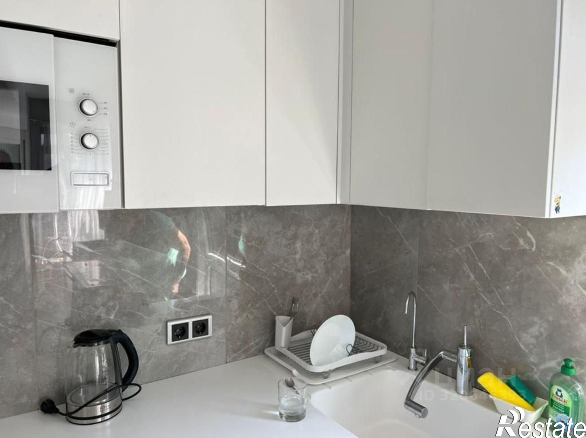 Сдать квартиру за 80 000 рублей на улица Кирова, 35