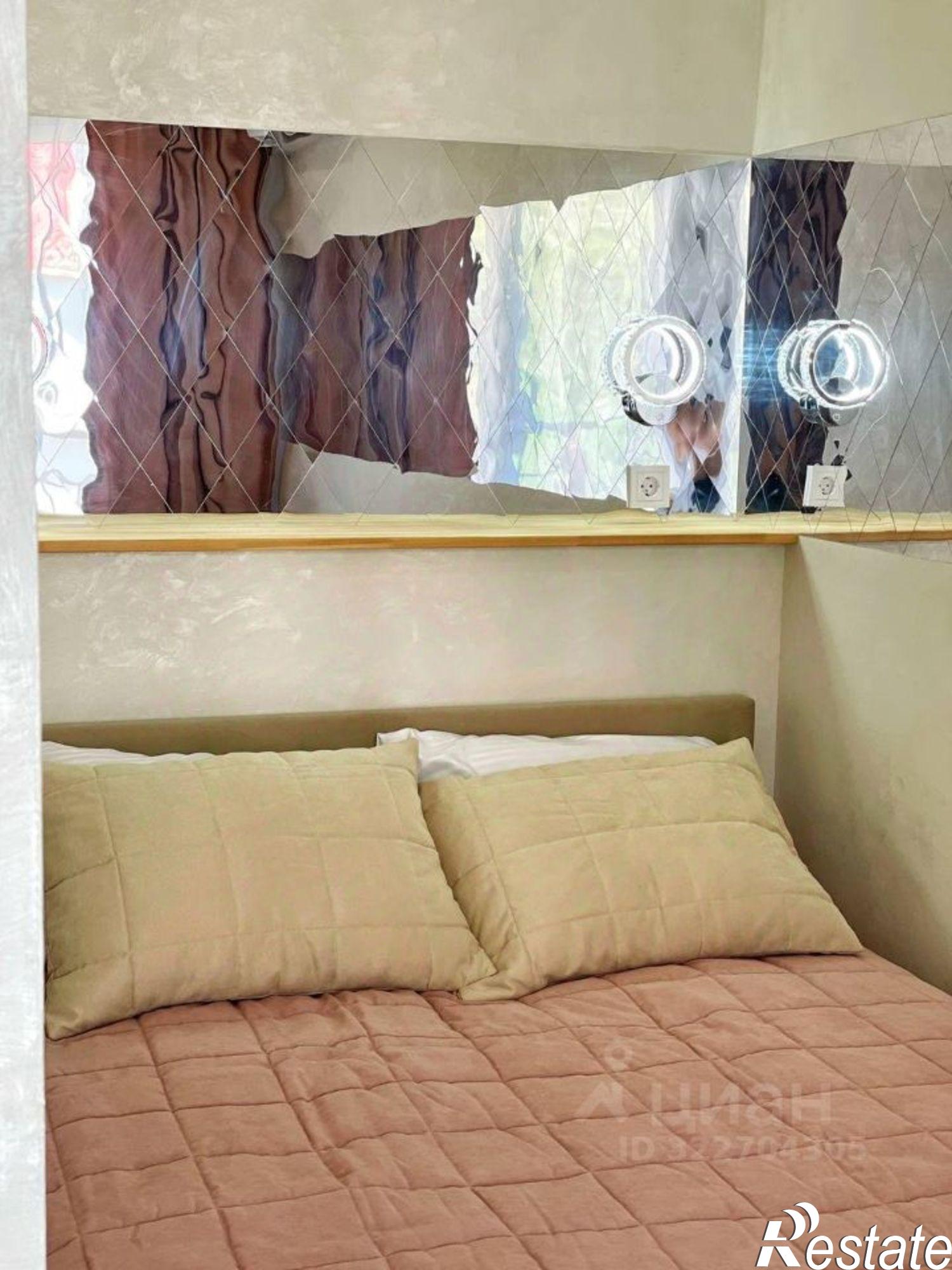 Сдать квартиру за 49 000 рублей на улица Искры, 88 к3