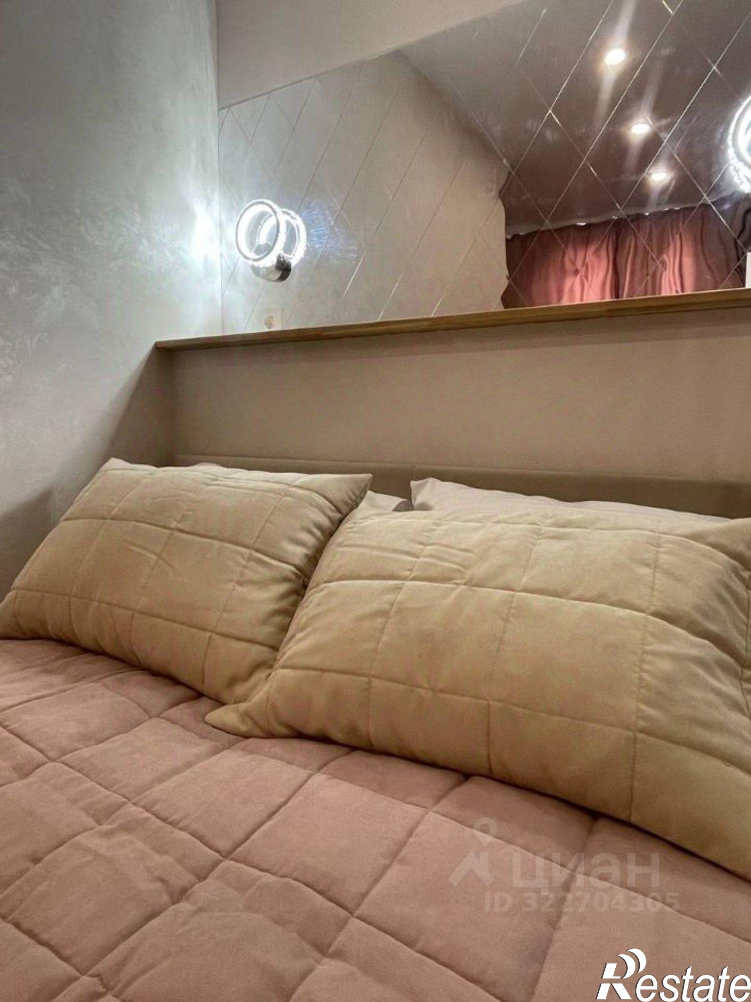 Сдать квартиру за 49 000 рублей на улица Искры, 88 к3