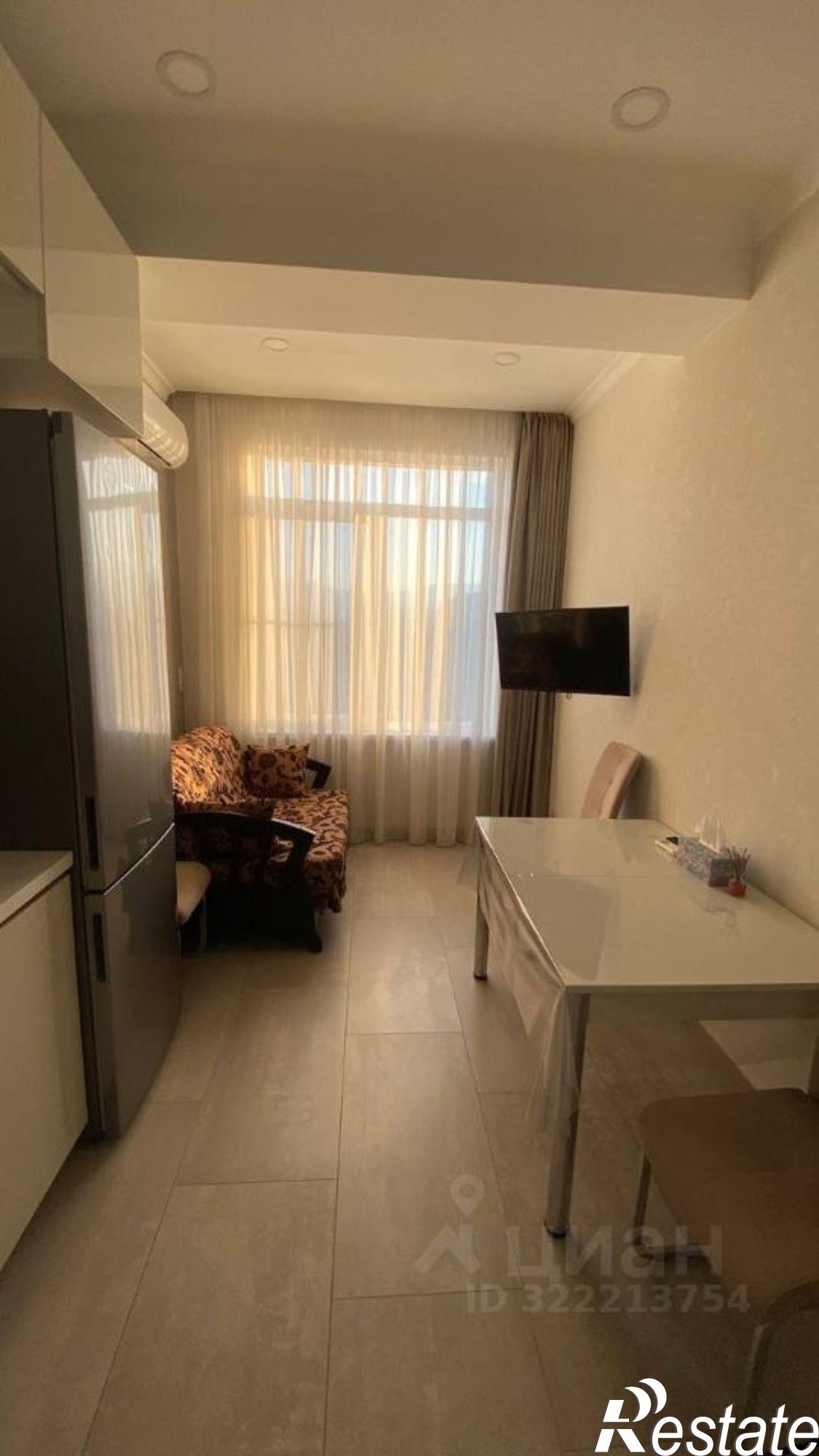 Купить квартиру за 27 000 000 рублей на Гвардейская улица, 34