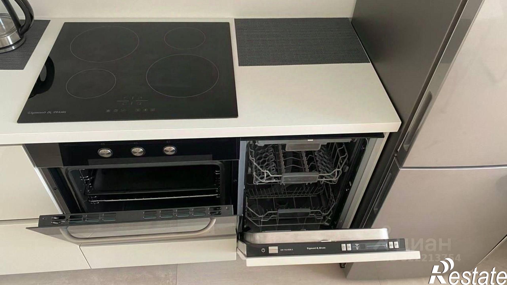 Купить квартиру за 27 000 000 рублей на Гвардейская улица, 34