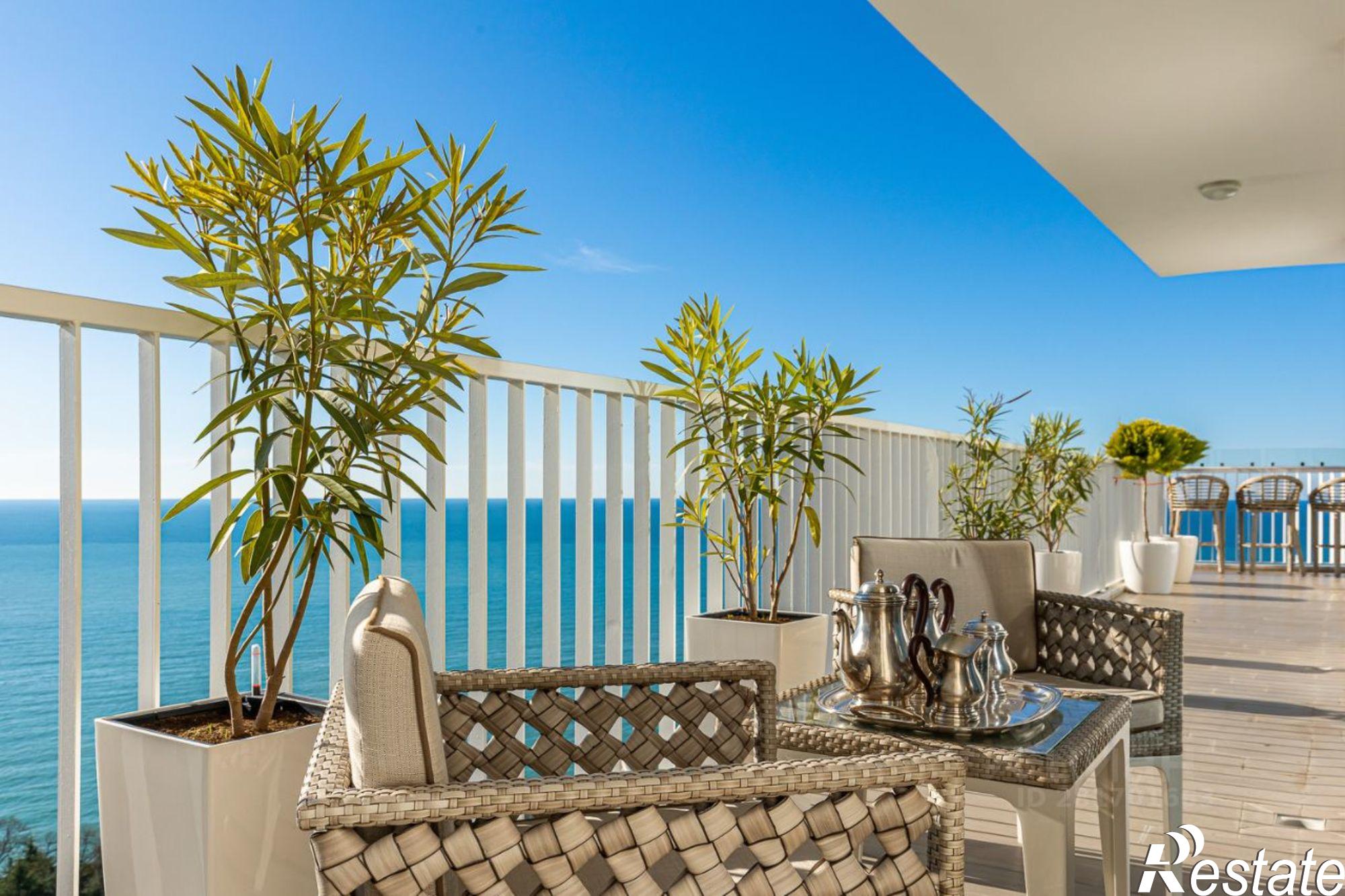 Купить квартиру за 259 000 000 рублей на Курортный проспект, 105