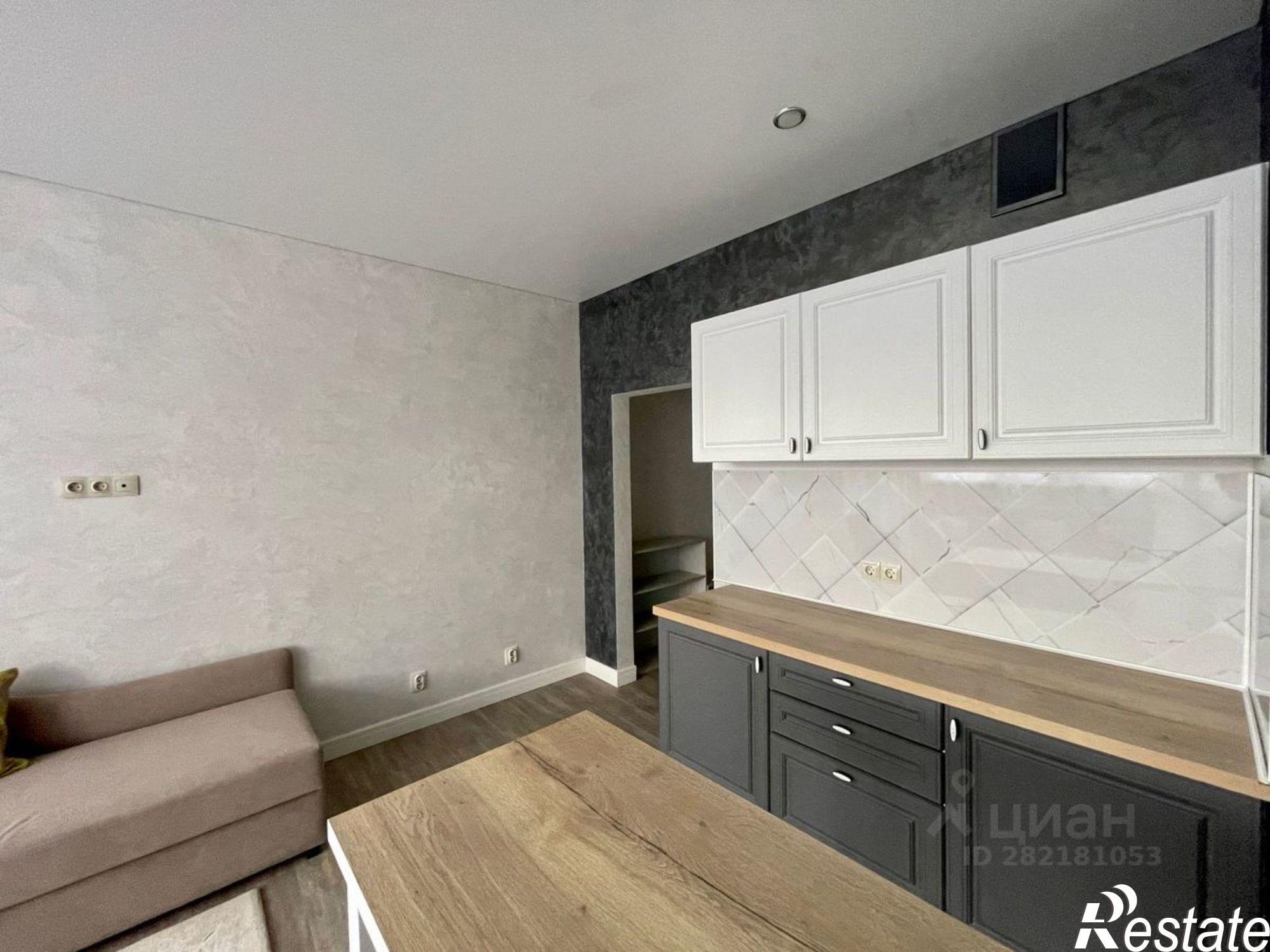 Купить квартиру за 8 200 000 рублей на улица Дмитриевой, 36/1