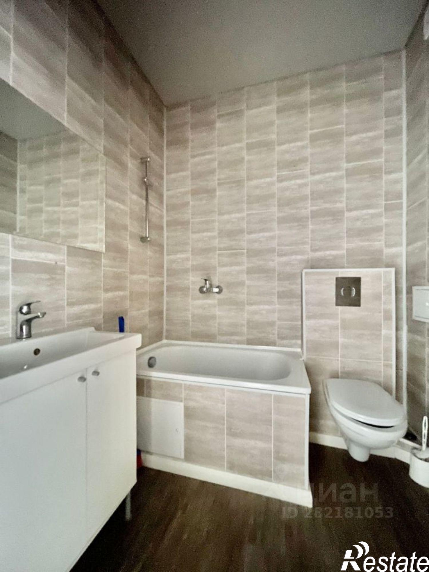 Купить квартиру за 8 200 000 рублей на улица Дмитриевой, 36/1