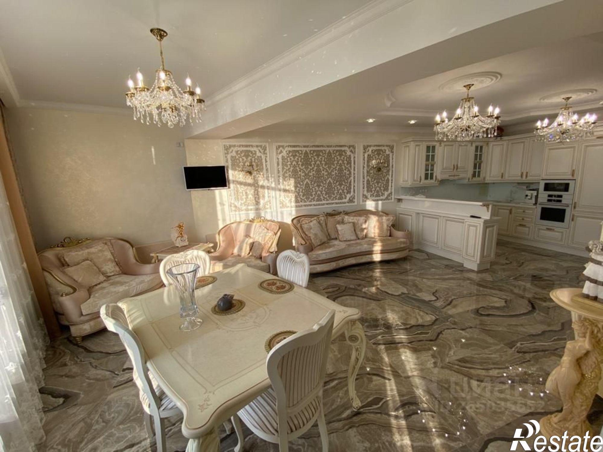 Купить квартиру за 147 000 000 рублей на улица Войкова, 21