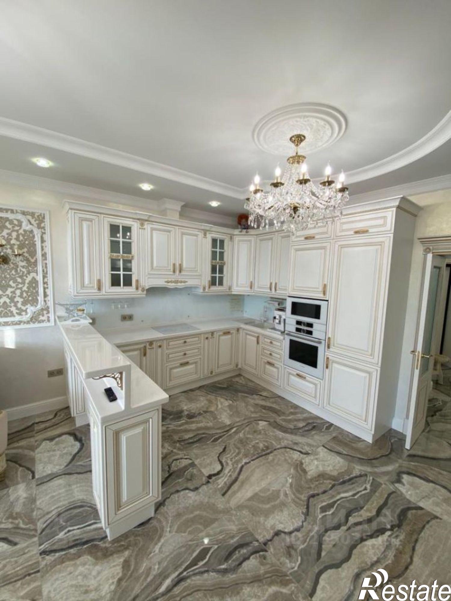 Купить квартиру за 147 000 000 рублей на улица Войкова, 21