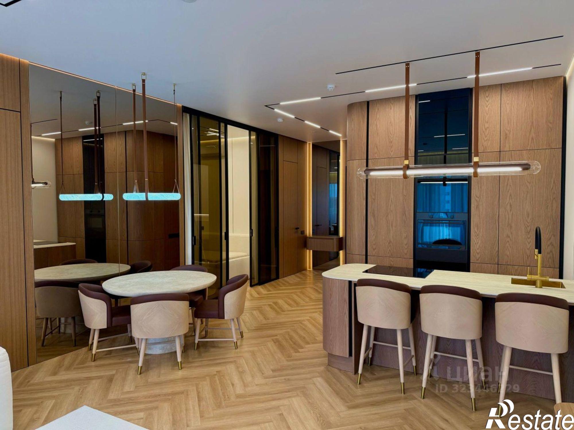 Купить квартиру за 98 000 000 рублей на Курортный проспект, 105