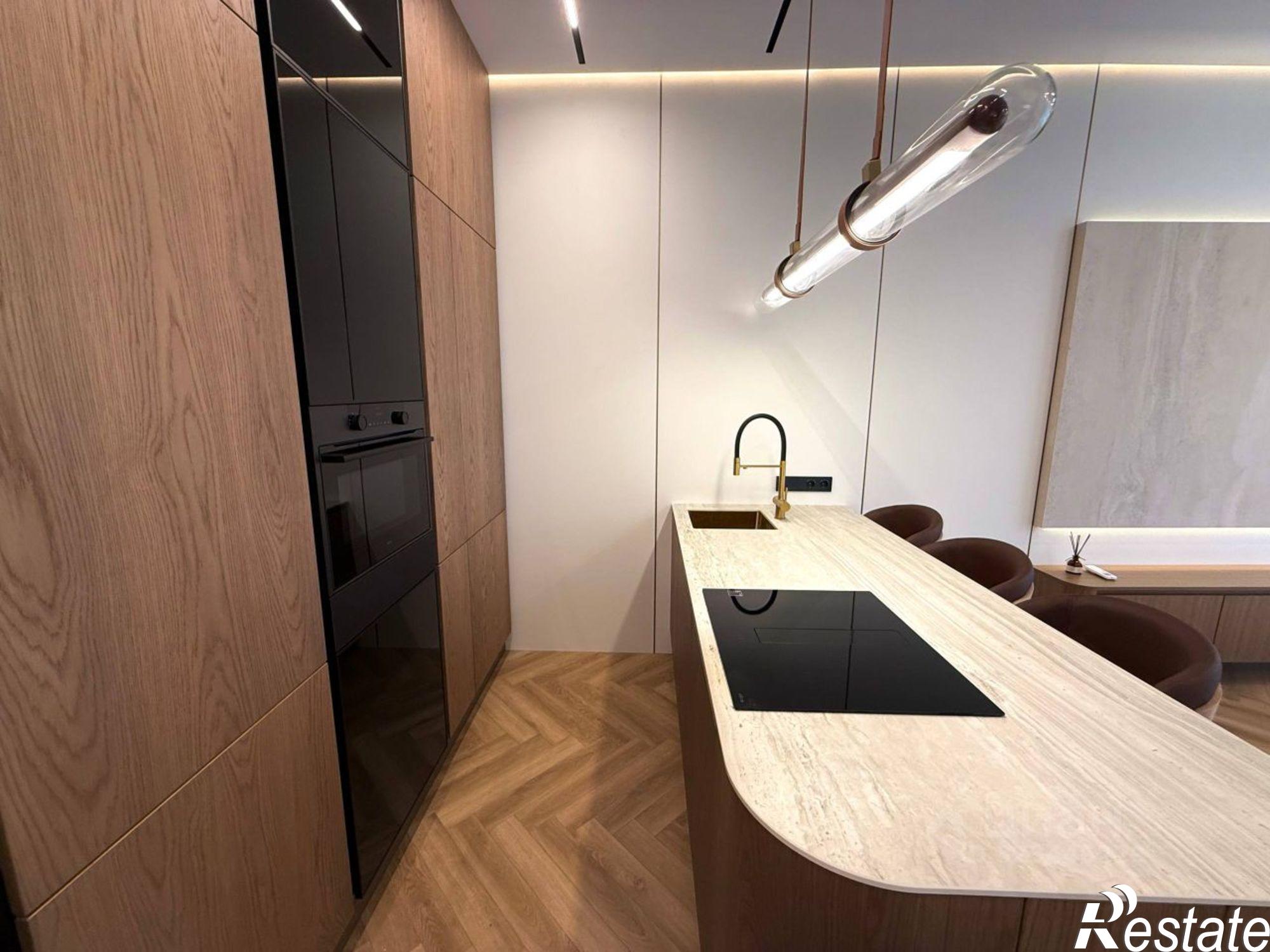 Купить квартиру за 98 000 000 рублей на Курортный проспект, 105