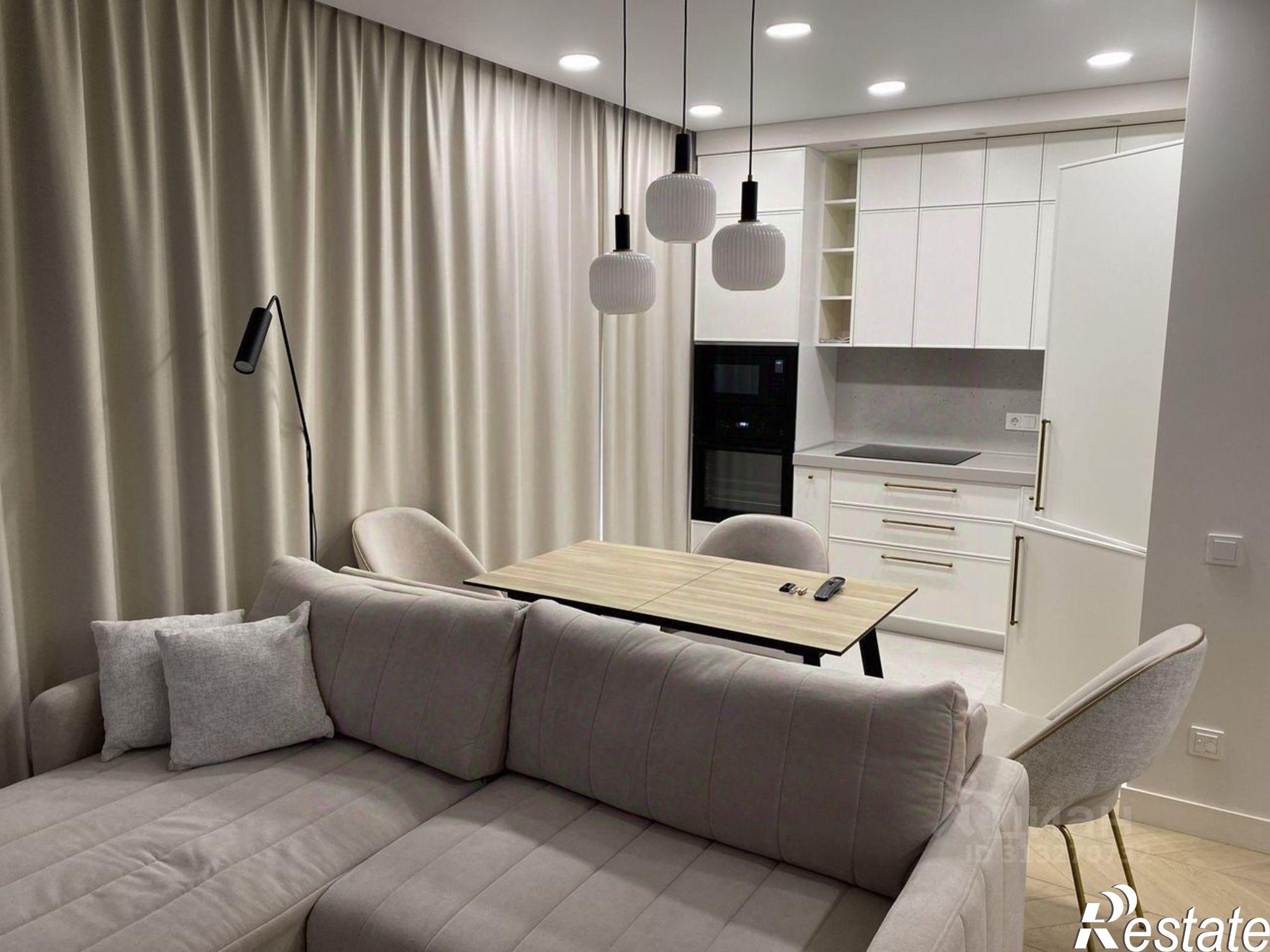 Купить квартиру за 20 500 000 рублей на Пластунская улица, 123А к3