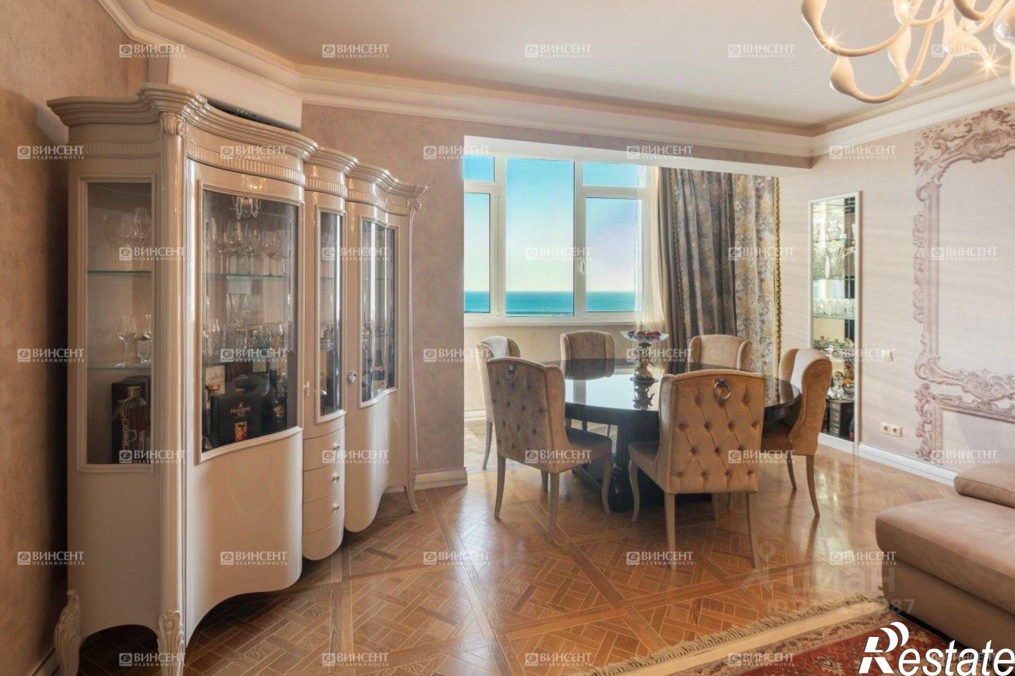 Купить квартиру за 82 000 000 рублей на Первомайская улица, 11