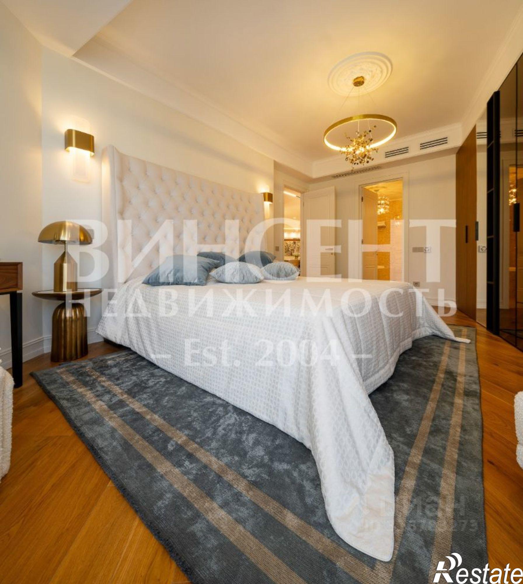 Купить квартиру за 350 000 000 рублей на Морской переулок, 1/1