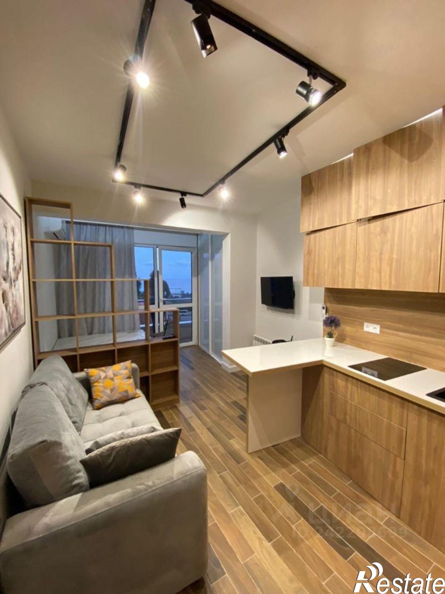 Купить квартиру за 9 200 000 рублей на Учительская улица, 9