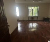 офис 22 кв м, этаж 2/2 улица Яна Фабрициуса, 1