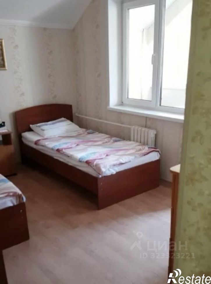 Комната Клубничная улица, 94,  д. 94