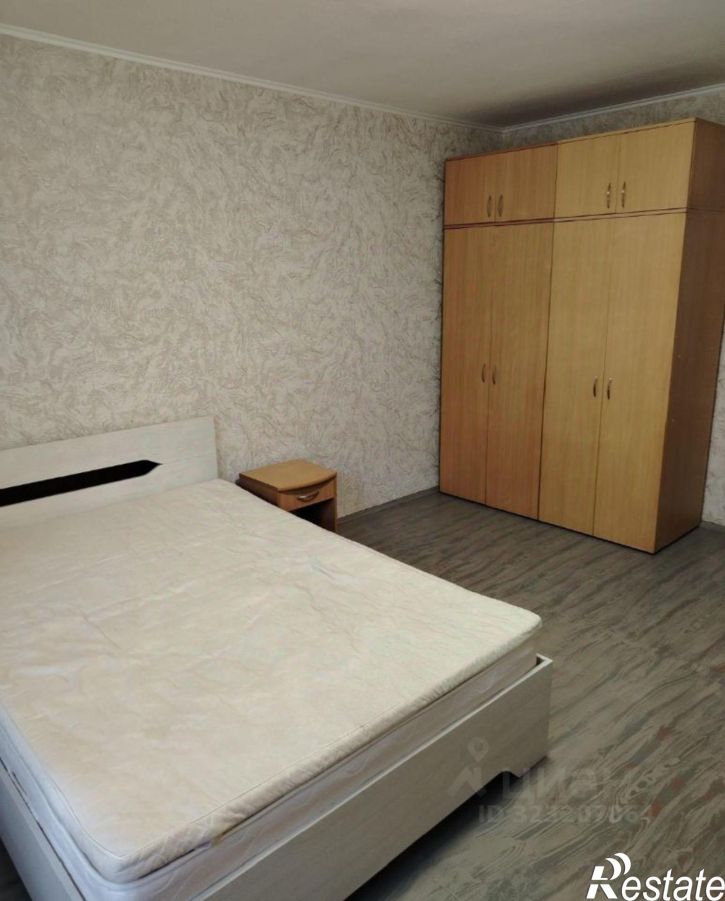 2-комн квартира улица Гагарина, 40,  д. 40