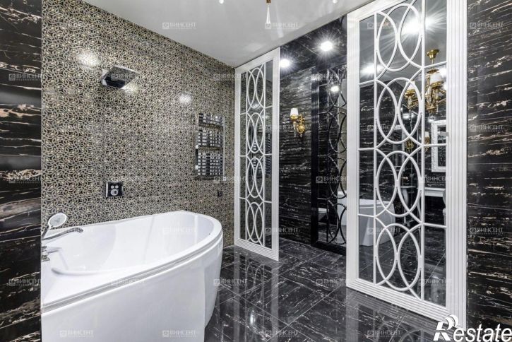 4-комн квартира Курортный проспект, 105,  д. 105