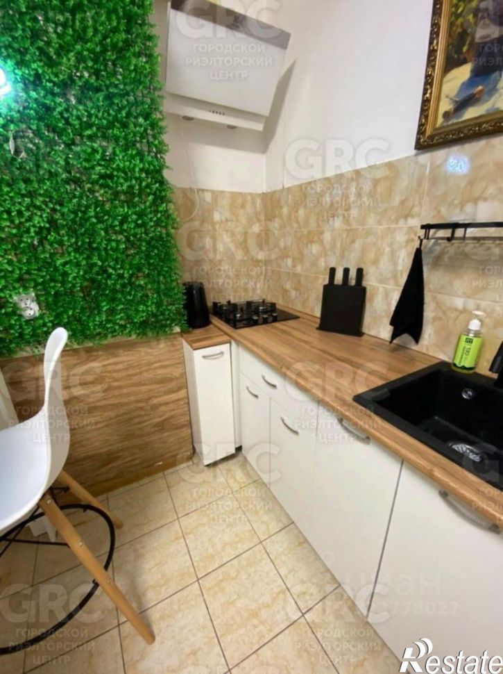 2-комн квартира Вишнёвая улица, 26/5,  д. 26/5