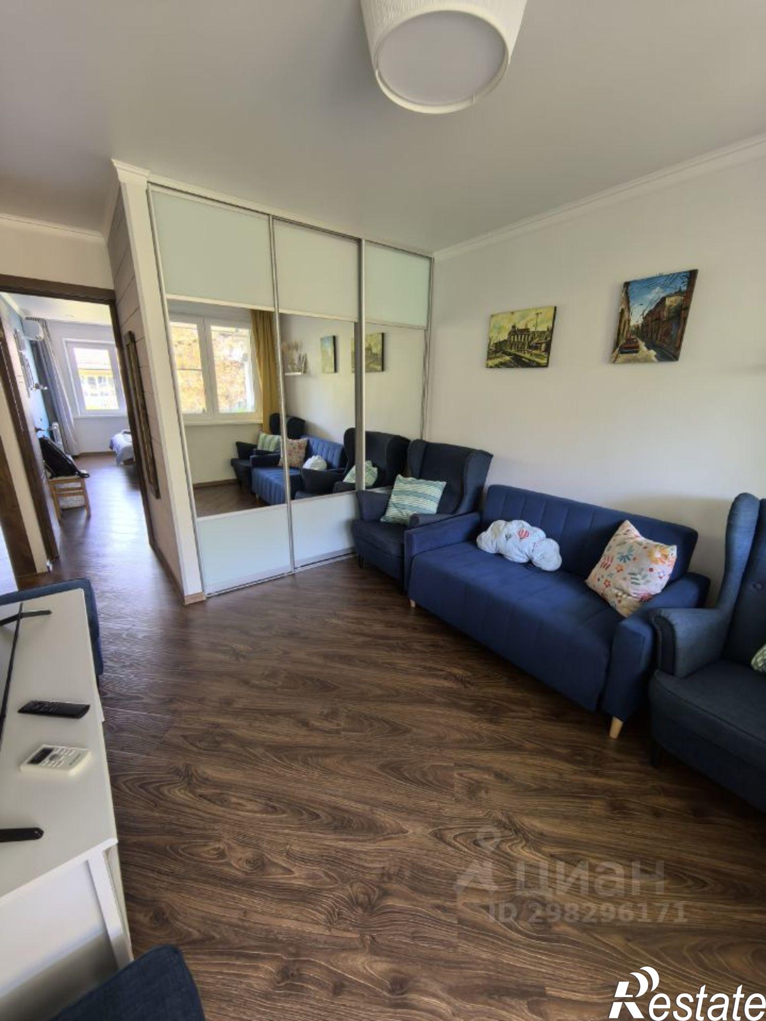 Сдать квартиру за 42 000 рублей на улица Победы, 170