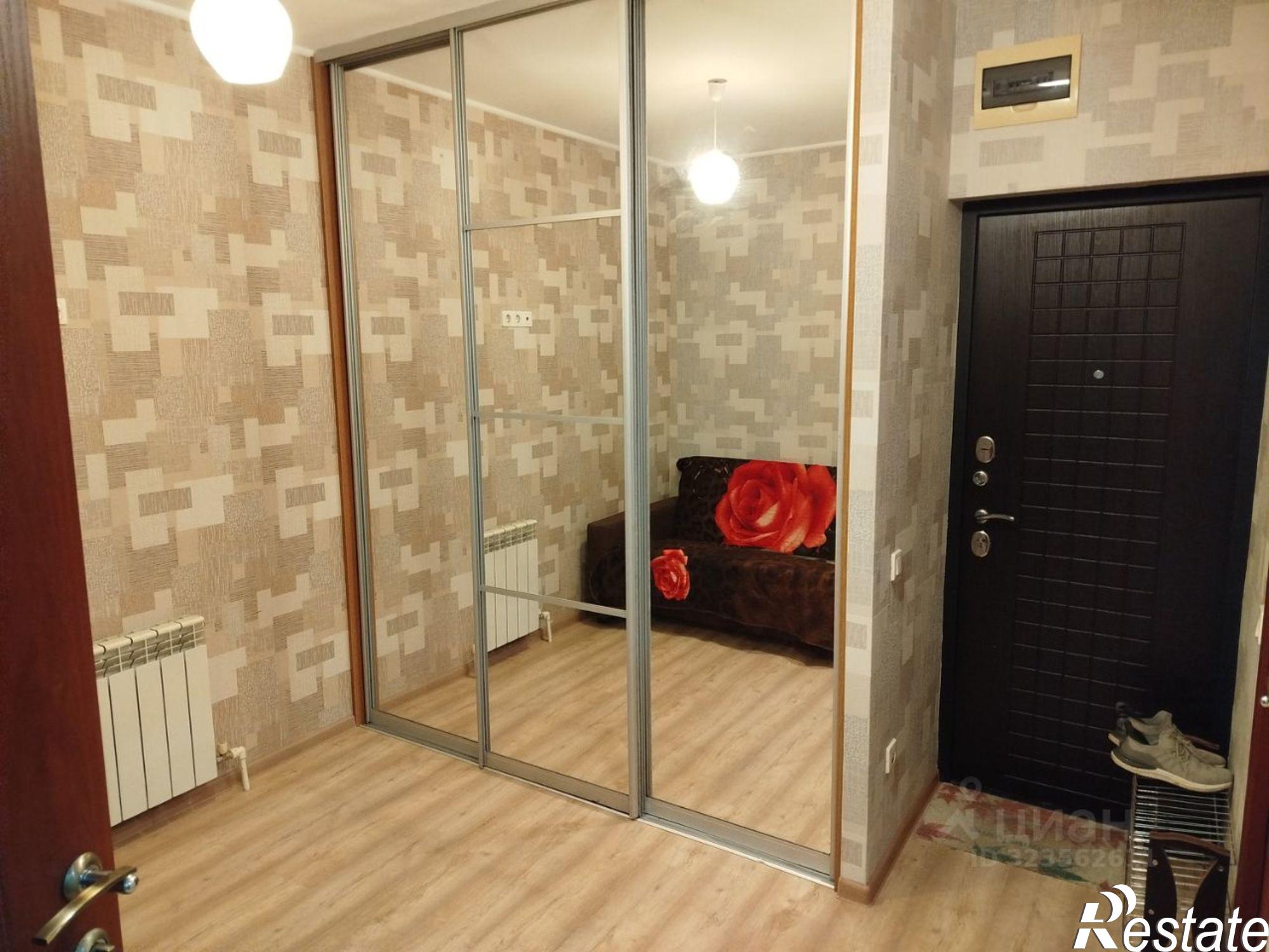 Сдать квартиру за 25 000 рублей на Яблочная улица, 13