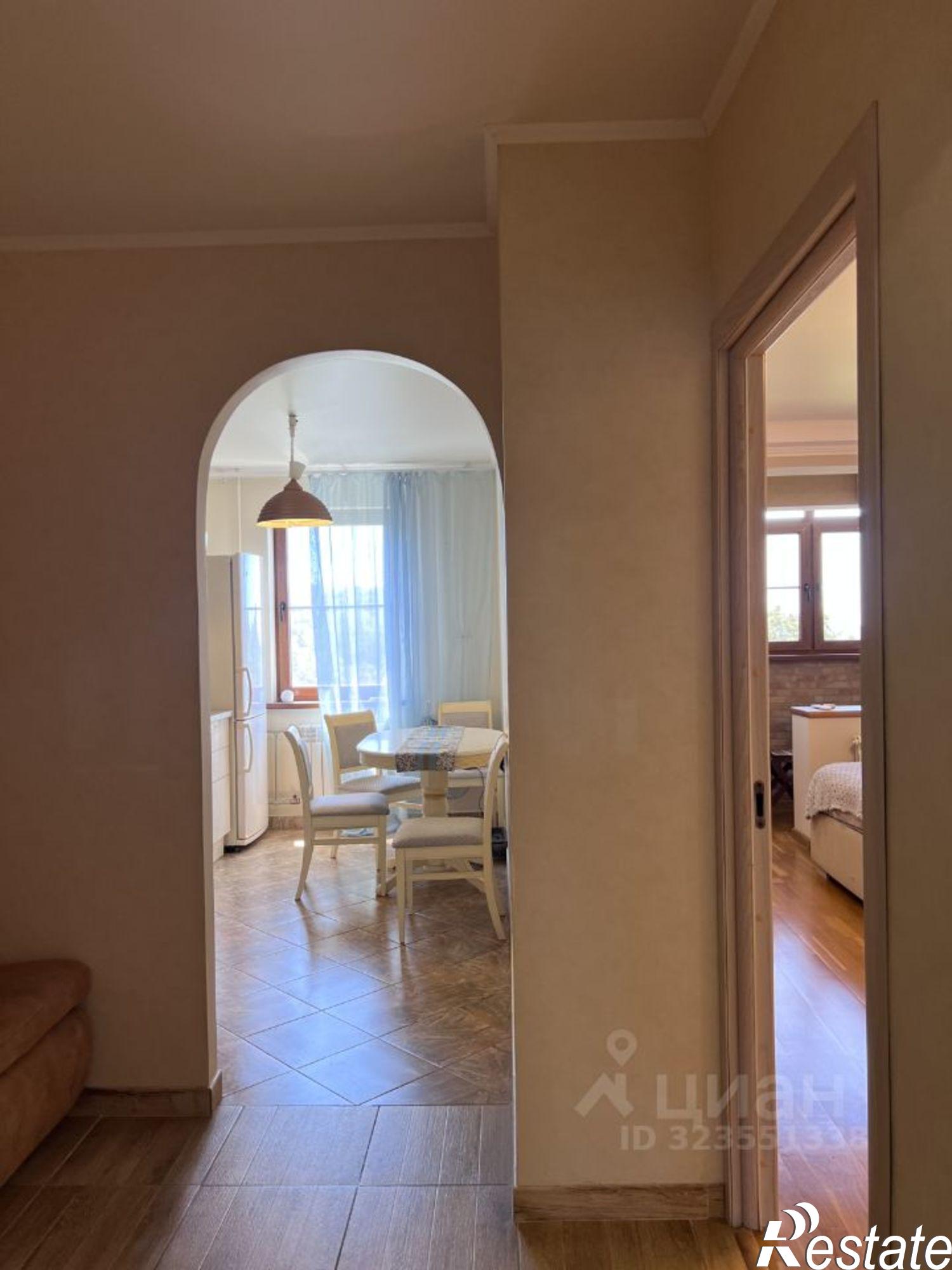 Сдать квартиру за 35 000 рублей на Вишнёвая улица, 27