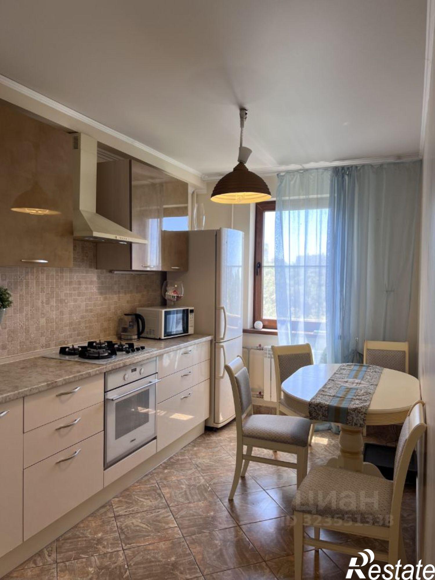 Сдать квартиру за 35 000 рублей на Вишнёвая улица, 27