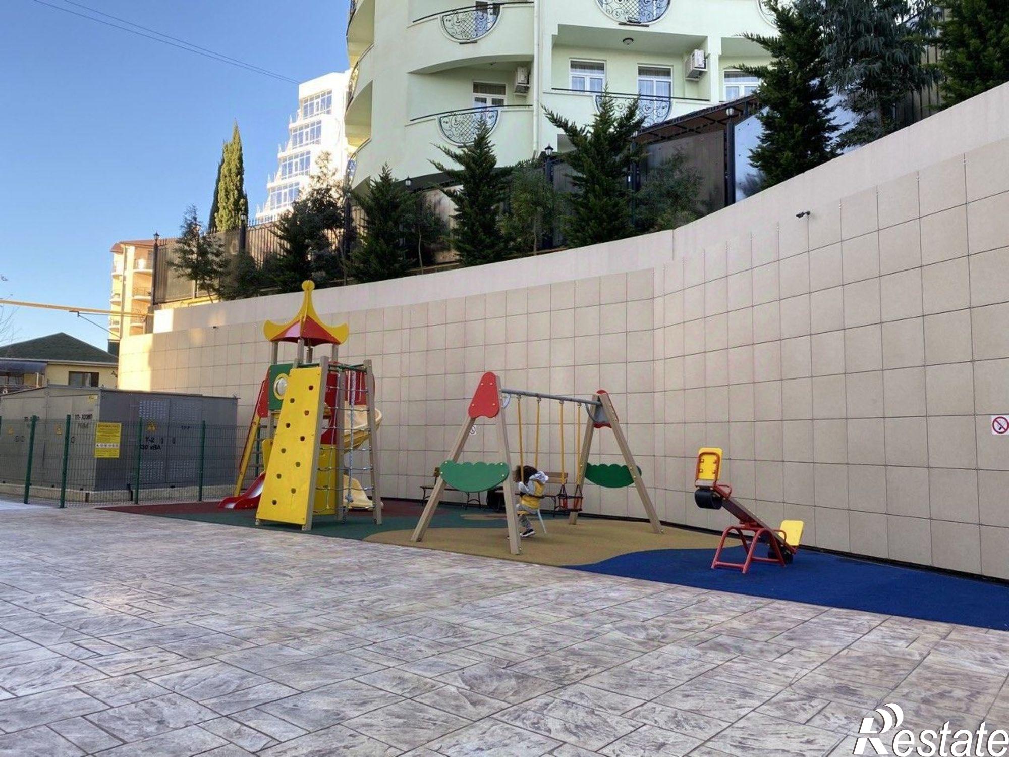 Сдать квартиру за 50 000 рублей на улица Бытха, 41