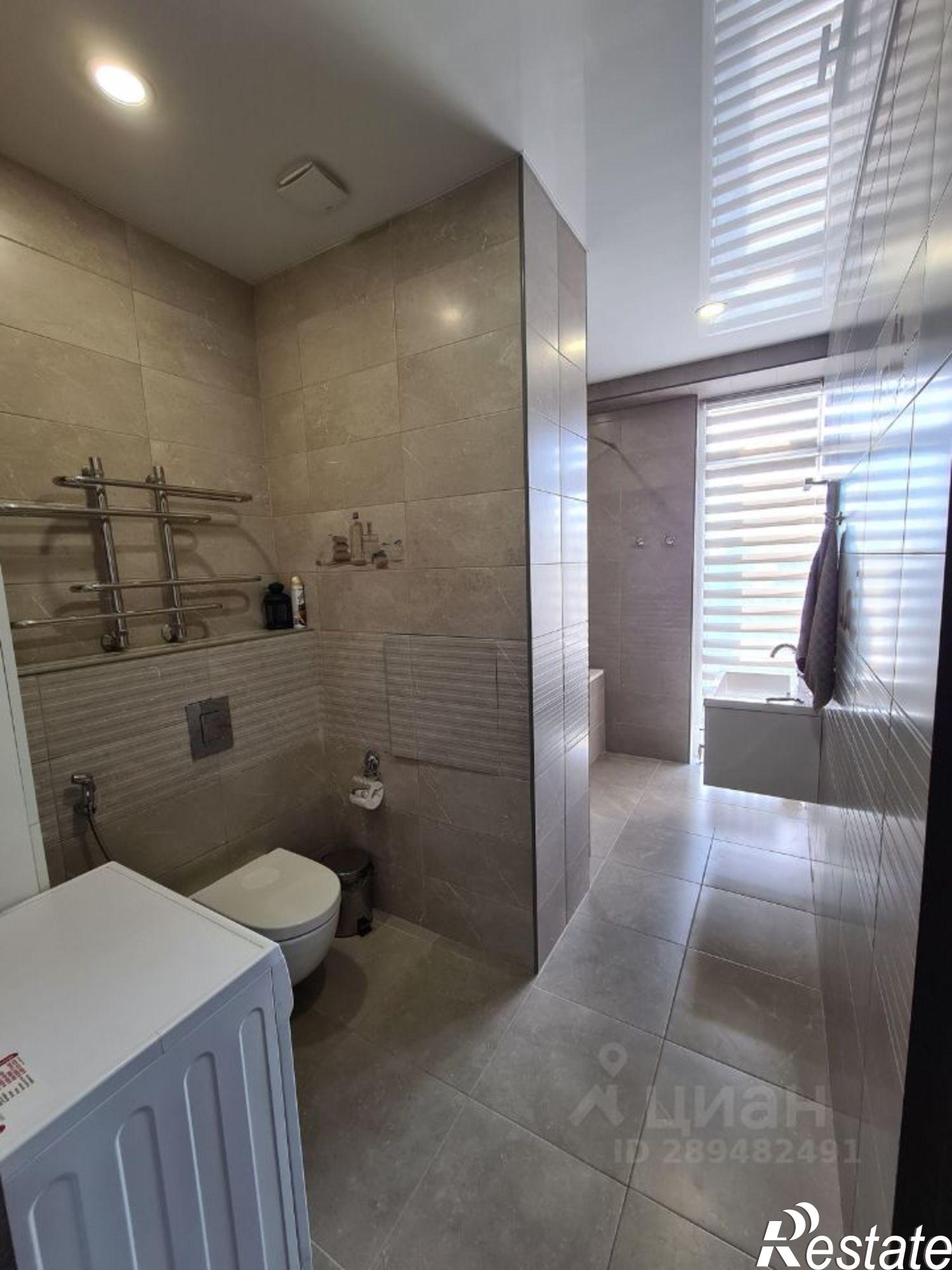 Сдать квартиру за 120 000 рублей на улица Яна Фабрициуса, 2/28А