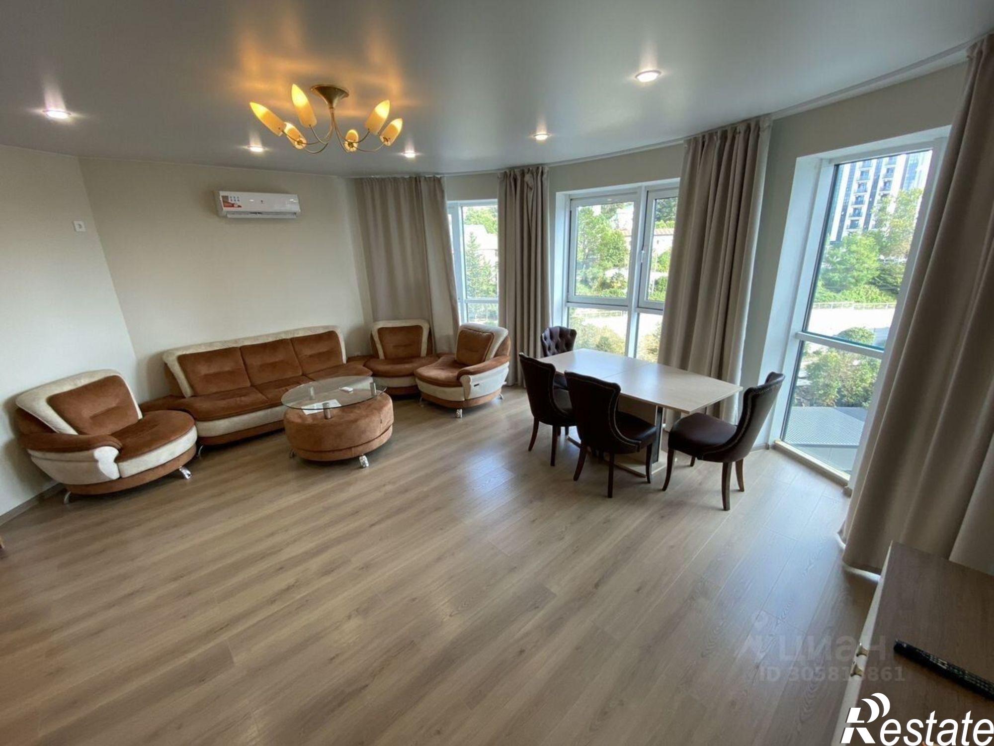 Сдать квартиру за 115 000 рублей на ул Я.Фабрициуса, 7