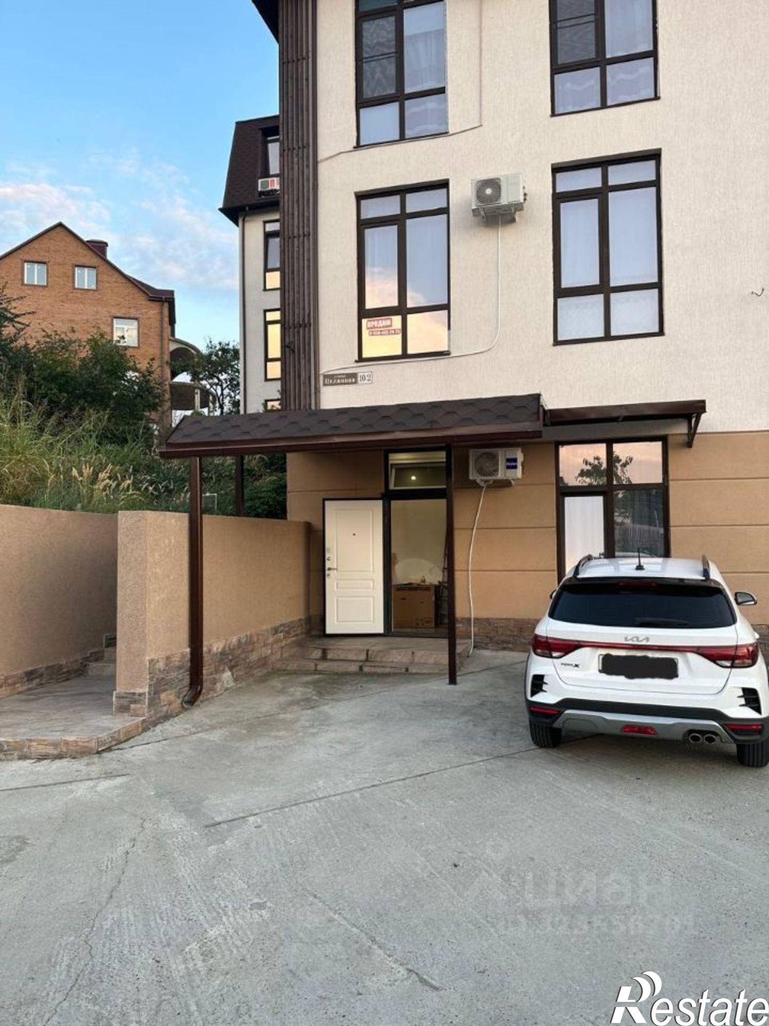 Сдать квартиру за 40 000 рублей на Целинная улица, 10 с2