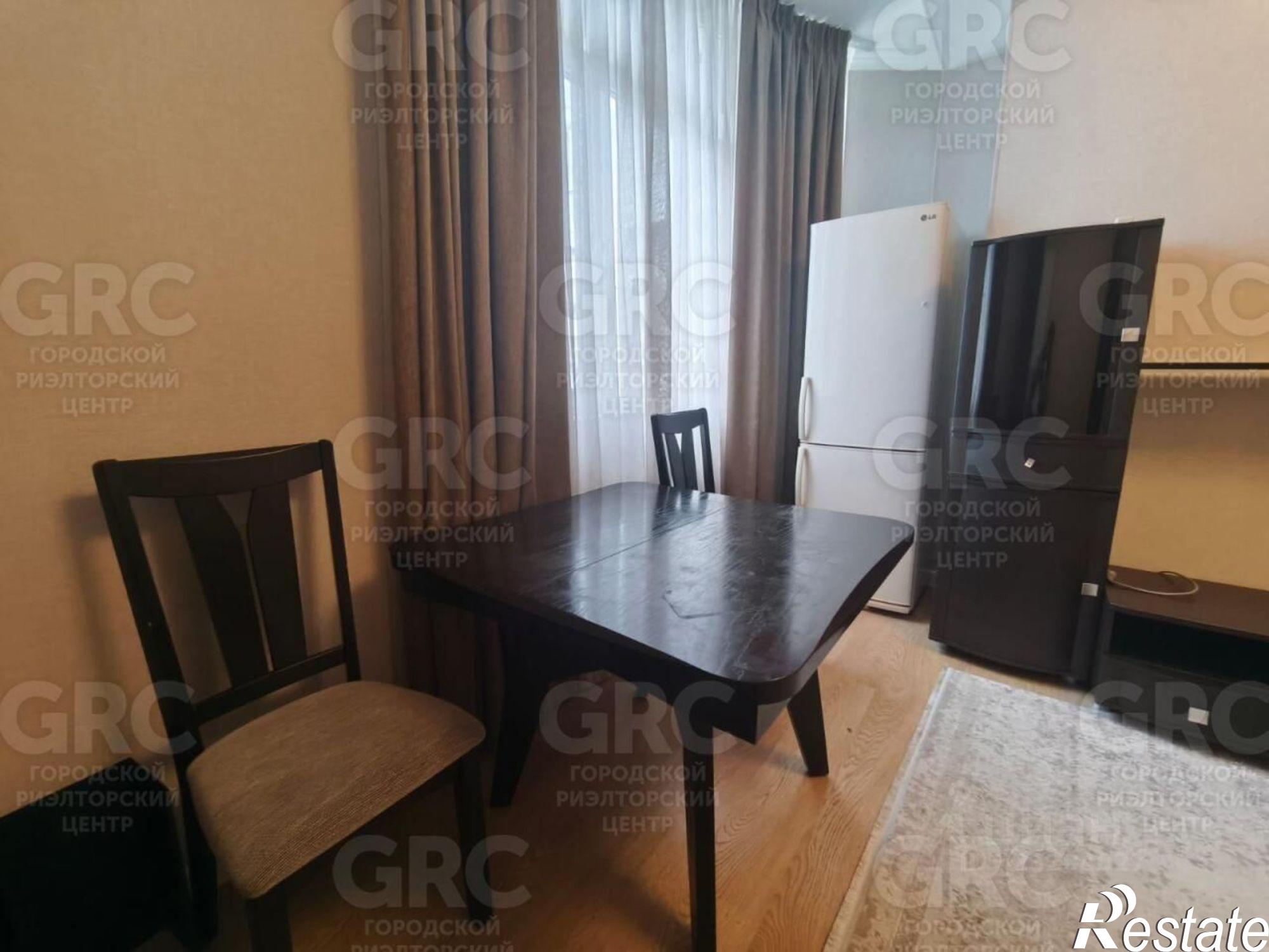 Купить квартиру за 9 000 000 рублей на Вишнёвая улица, 10/7