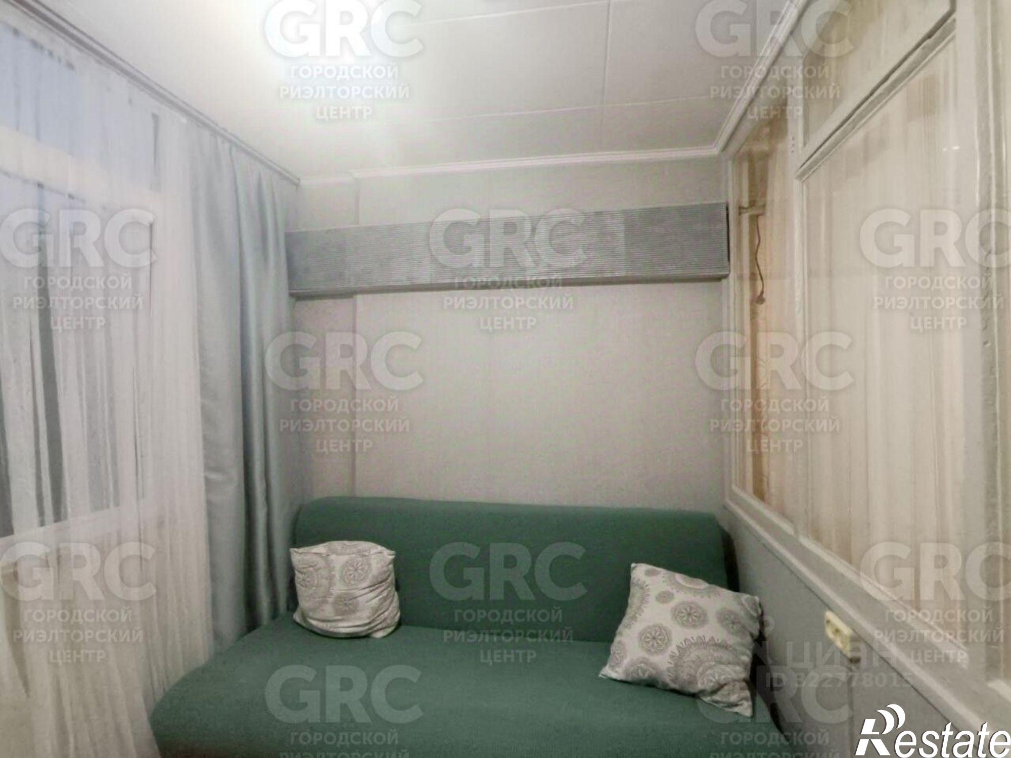 Купить квартиру за 8 900 000 рублей на Туапсинская улица, 14