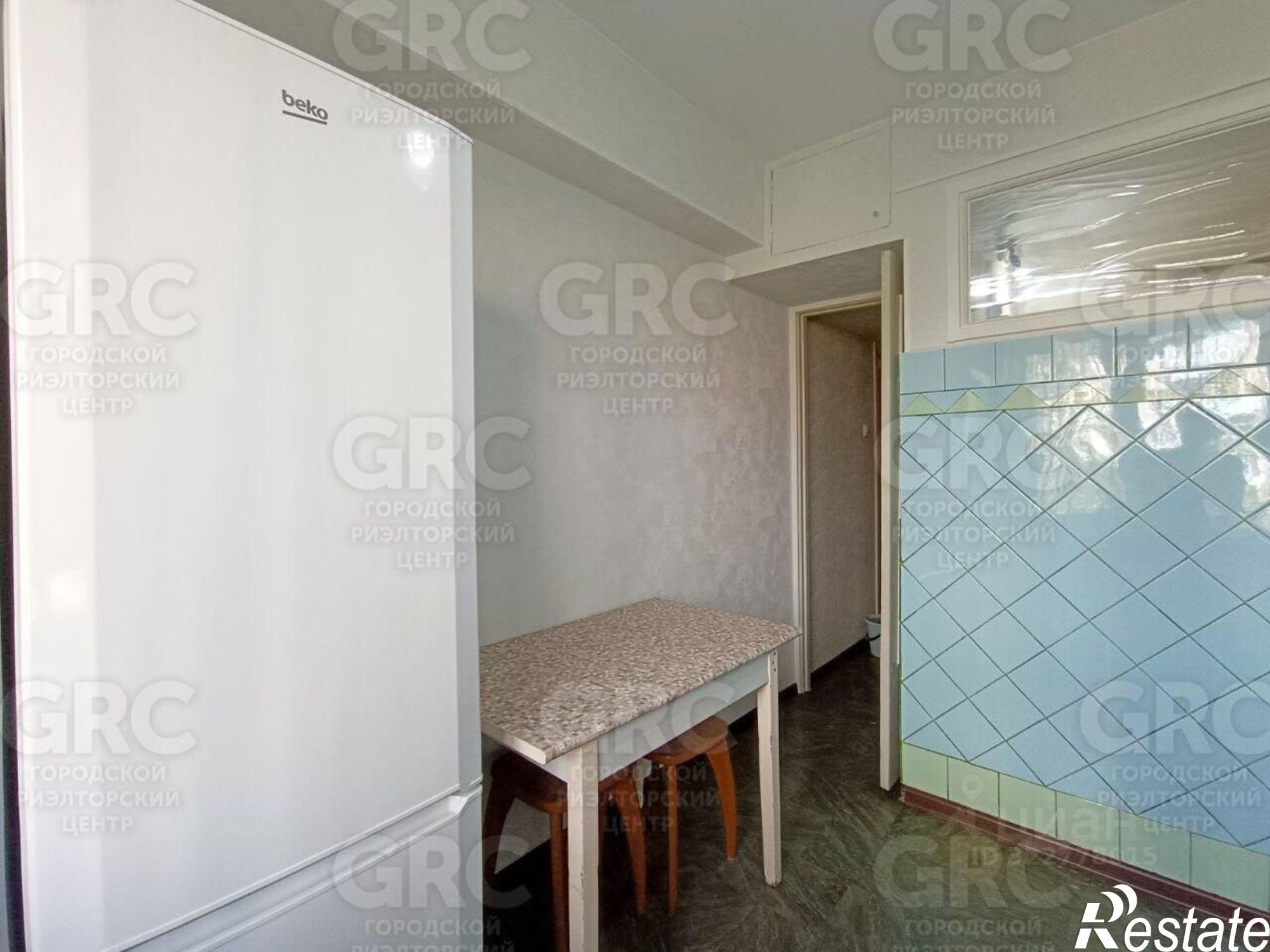 Купить квартиру за 8 900 000 рублей на Туапсинская улица, 14