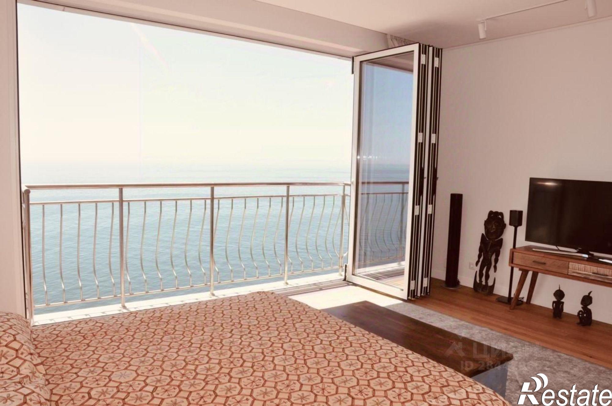 Купить квартиру за 25 000 000 рублей на Курортный проспект, 95/53