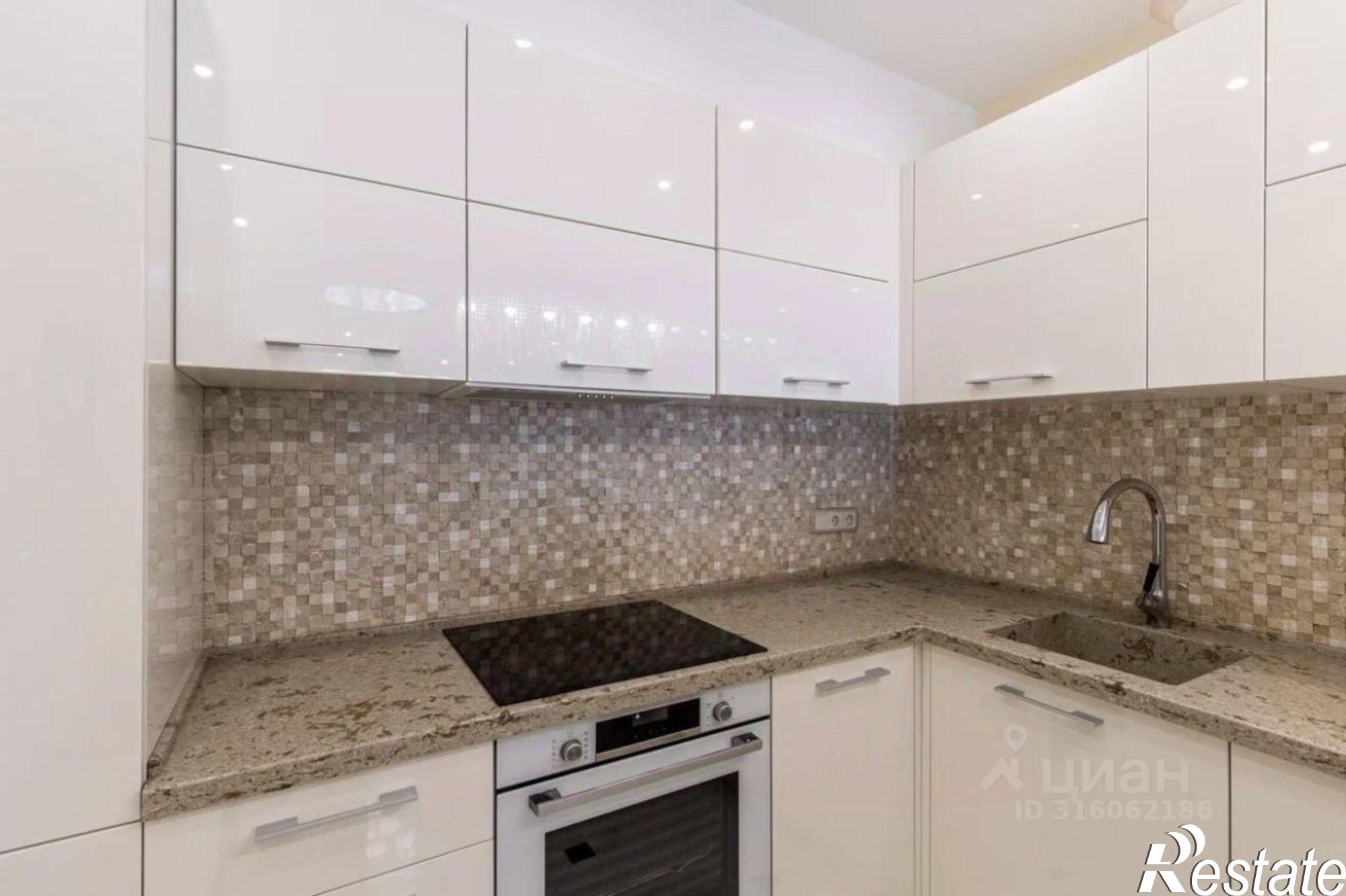 Купить квартиру за 230 000 000 рублей на улица Орджоникидзе, 17